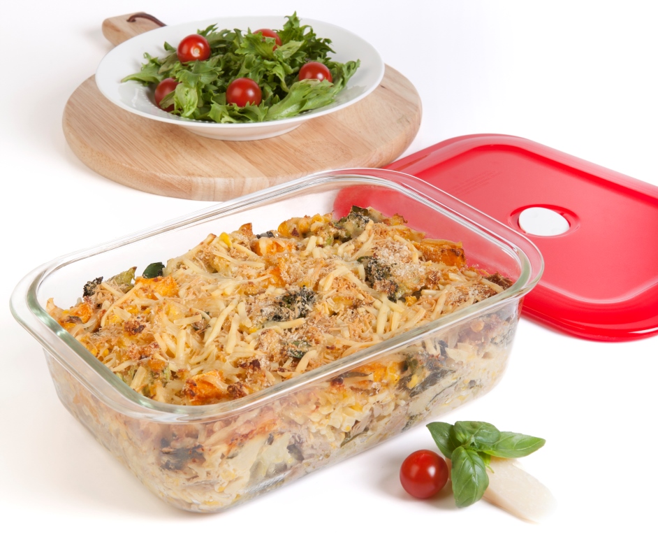 Tuna, pumpkin and broccoli pasta bake