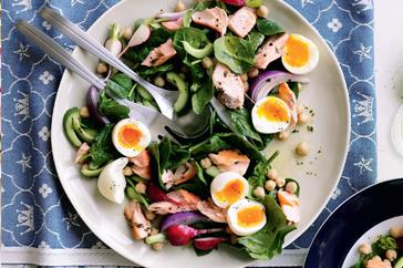Smoked Salmon and Chickpea Salad